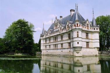 ���� Azay le Rideau