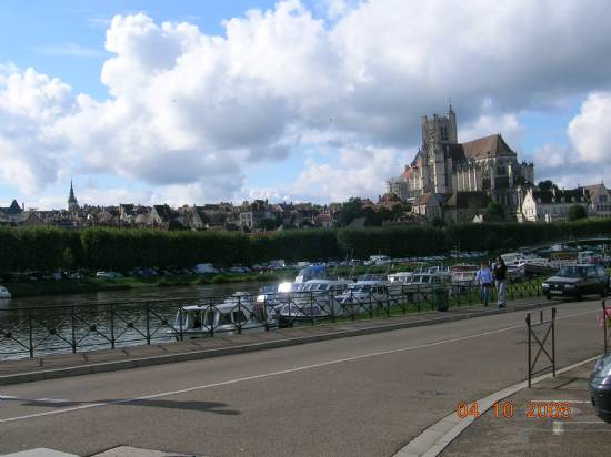 ���� (Auxerre)