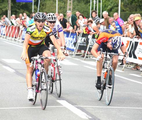OMLOOP HET VOLK